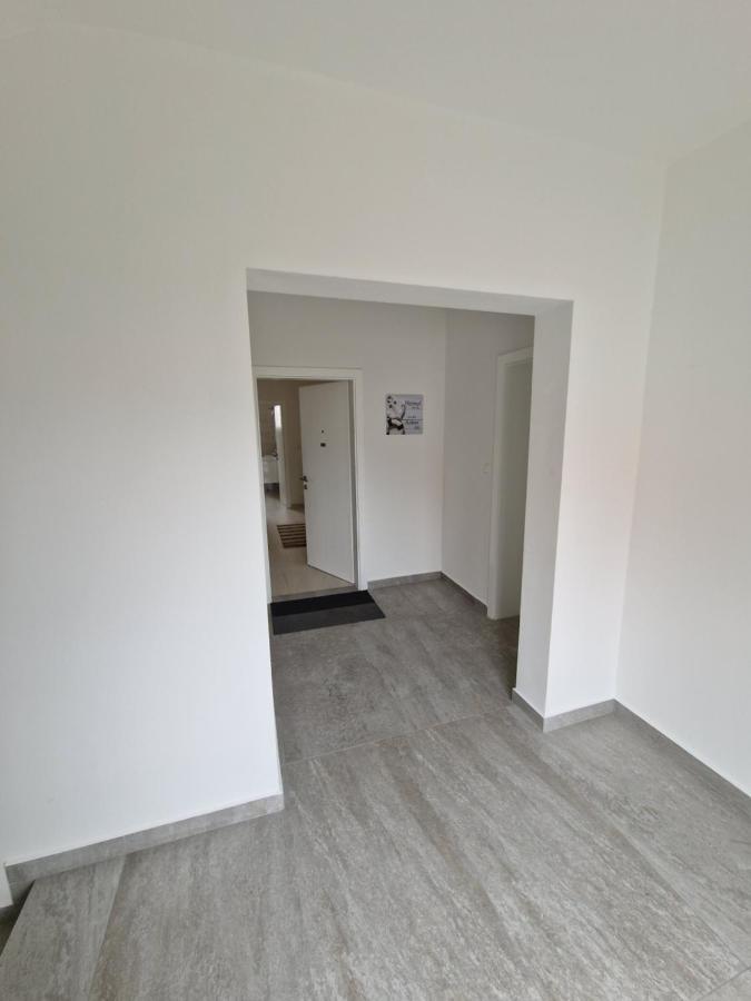 Emmi Nemira Omis Apartment Ngoại thất bức ảnh