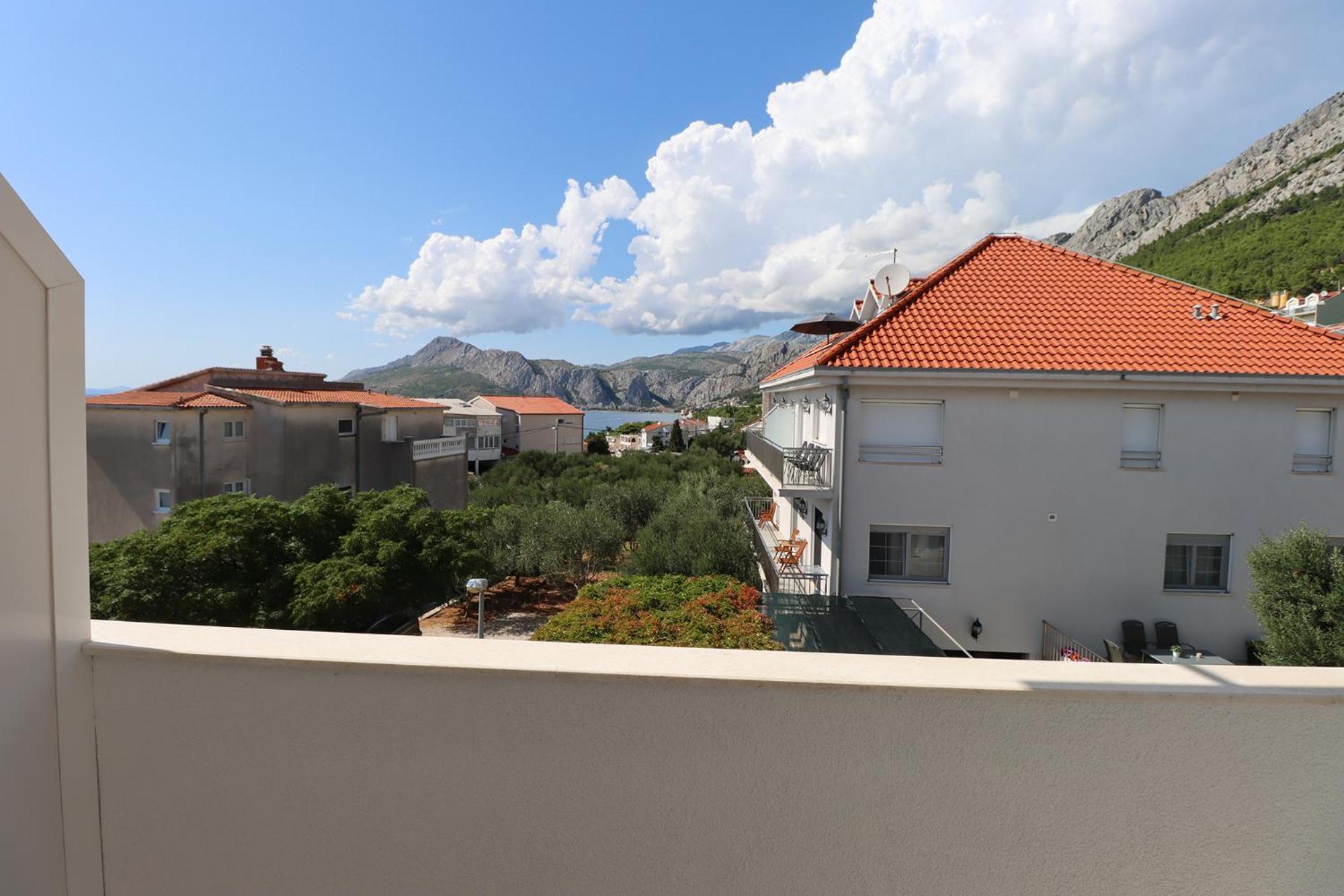 Emmi Nemira Omis Apartment Ngoại thất bức ảnh